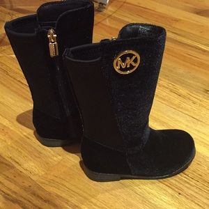Michael Kors kid boots